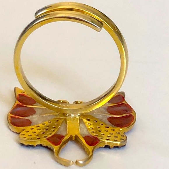 NEW Silver butterfly black stone ring - Picture 3 of 3